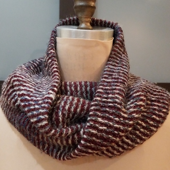 Steve Madden Accessories - Gifted